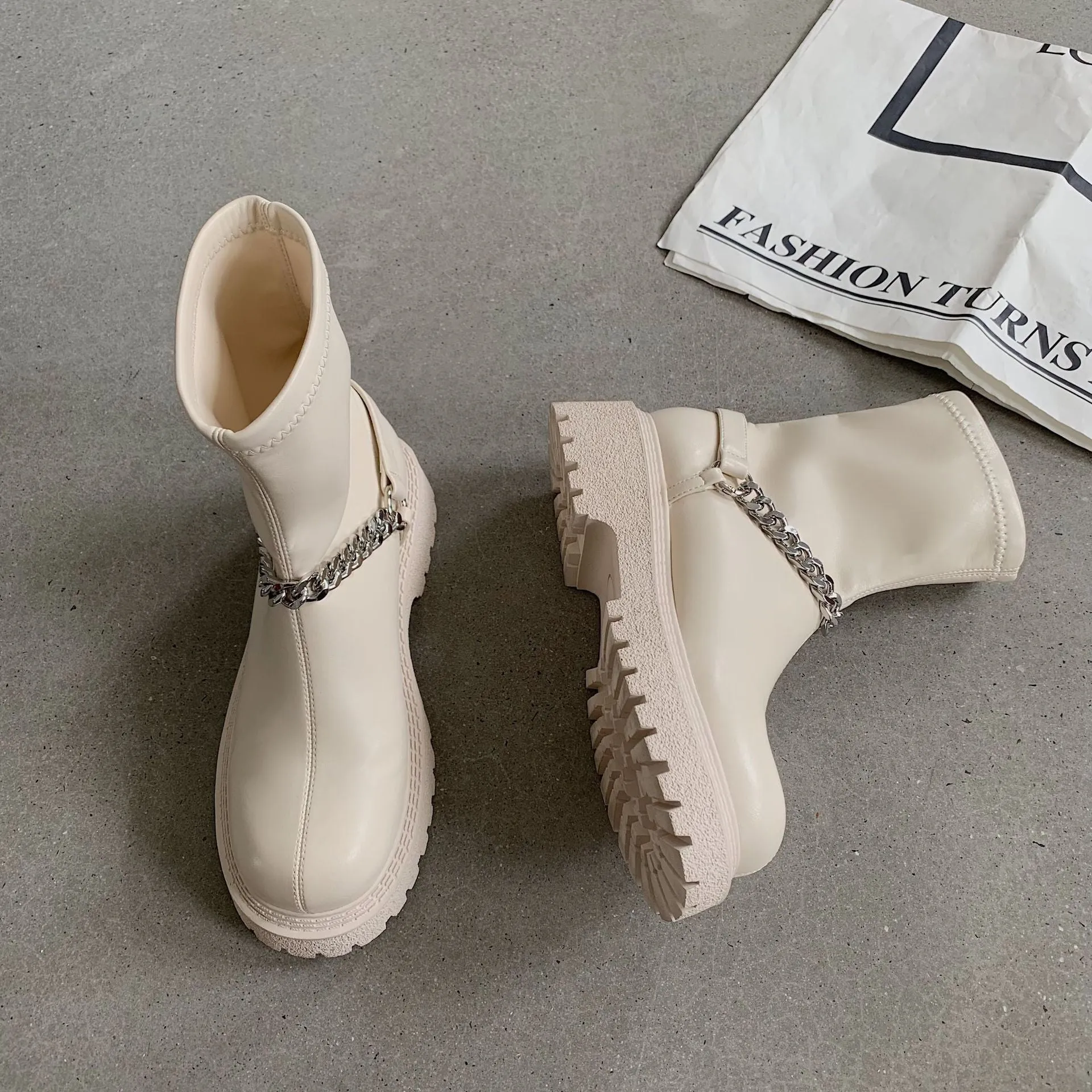 LDM Black Short Boots Martin Boots Female 2021 New Short Tube Boots Thick Bottom Chain Boots
