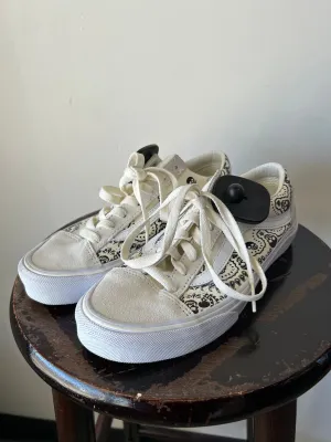 Vans Casual Shoes Womens 7.5