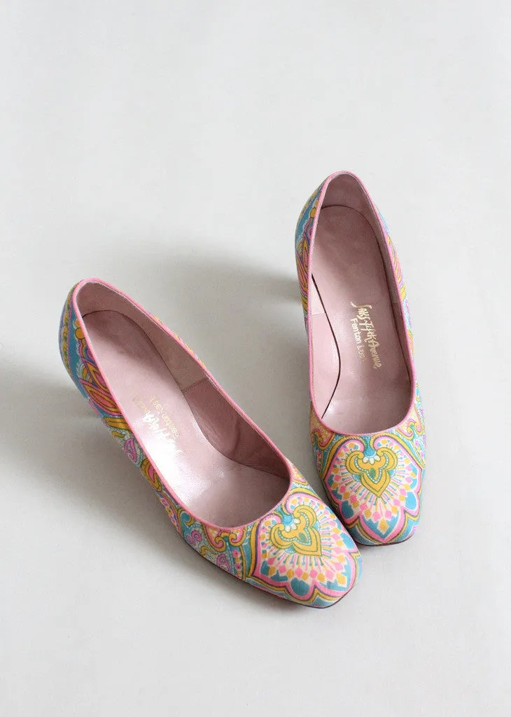 Vintage 1960s MOD Pastel Paisley Shoes Size 6.5